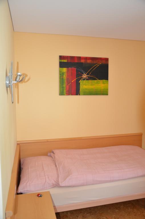Hotel Gasthof Kreuz Welschenrohr Exterior photo